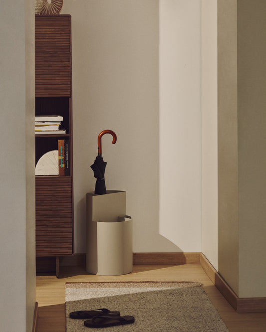 Grand porte-parapluie Atin en métal beige