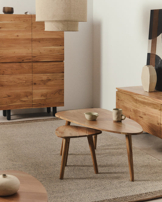 Table basse Duvani en bois d’acacia avec finition blanchie Ø 110 x 60 cm