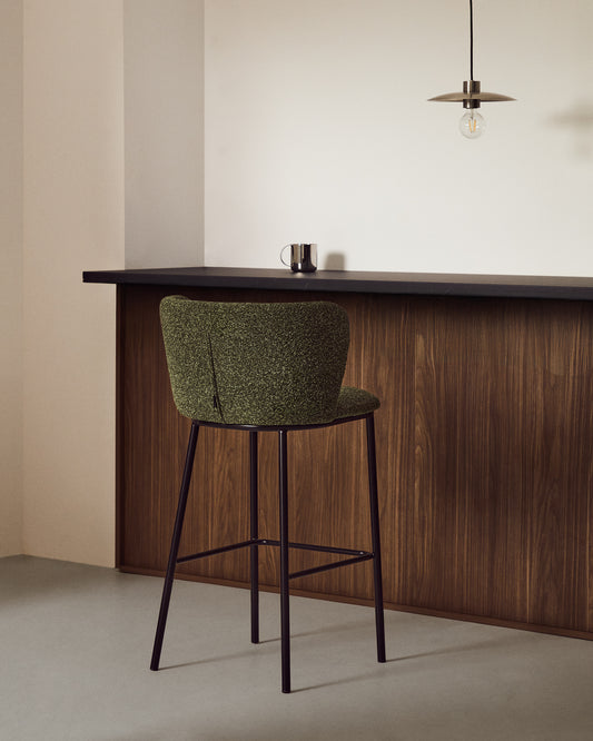 Tabouret Ciselia en chenille épaisse vert foncé et pieds en acier avec finition noire FSC Mix Credit 75 cm