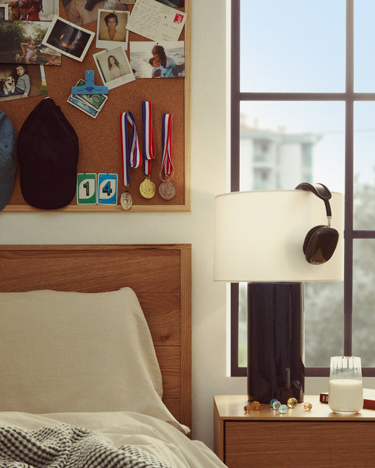 Lit Alguema en placage de chêne avec finition naturelle pour matelas 90 x 190 cm