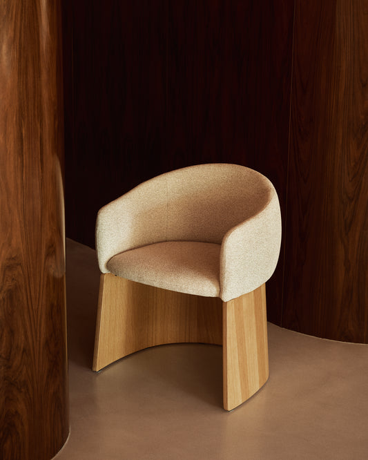Chaise Bosca en chenille beige et placage de chêne FSC 100 %