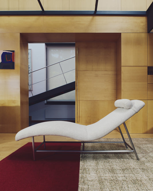 Divan Osla en chenille beige avec pieds en acier inoxydable brossé 175 cm