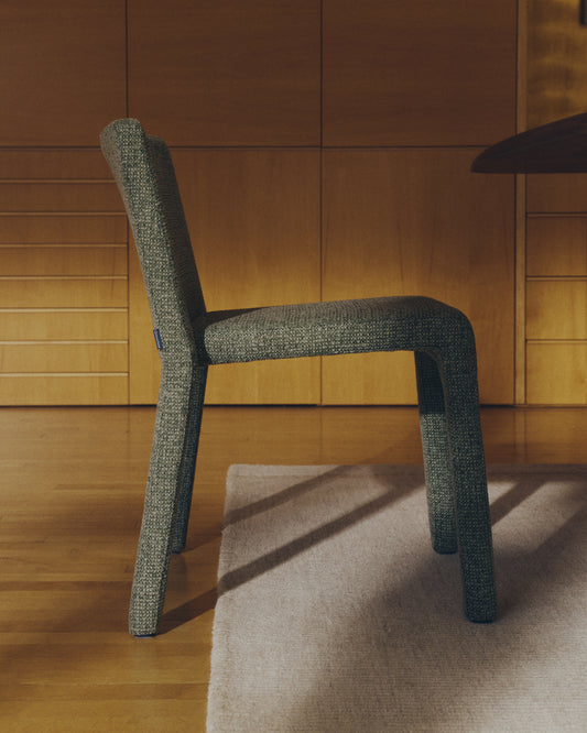 Chaise empilable Loria en chenille verte