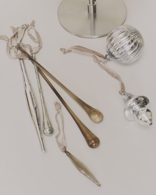 Ensemble Isven de 2 décorations suspendues en verre recyclé marron 10 cm