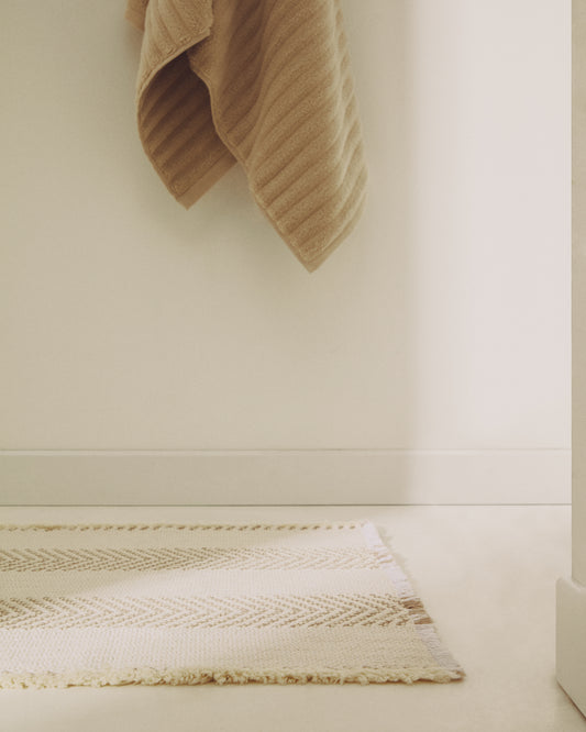 Tapis de bain Bina 100 % coton structure jacquard écrue 50 x 70 cm
