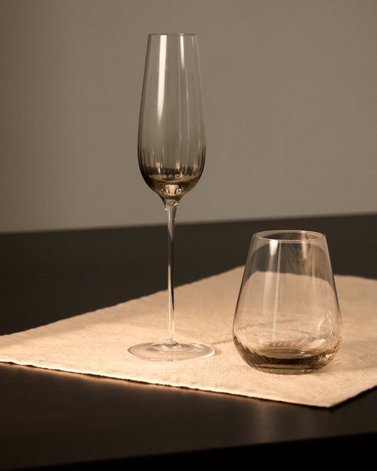 Coupe à champagne Davel en verre gris 21,5 cl