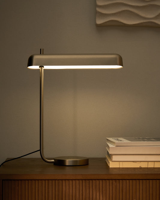 Lampe de table Nelaia avec finition grise