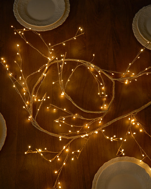 Gold Java LED light-up garland 180 cm