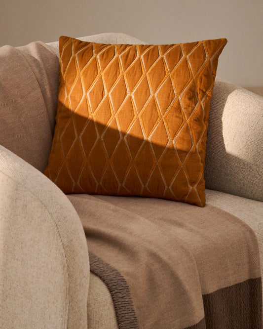 Housse de coussin Branel en micro-velours avec broderie orange 45 x 45 cm