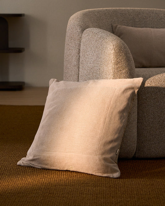 Housse de coussin Seliria en velours côtelé beige 50 x 50 cm