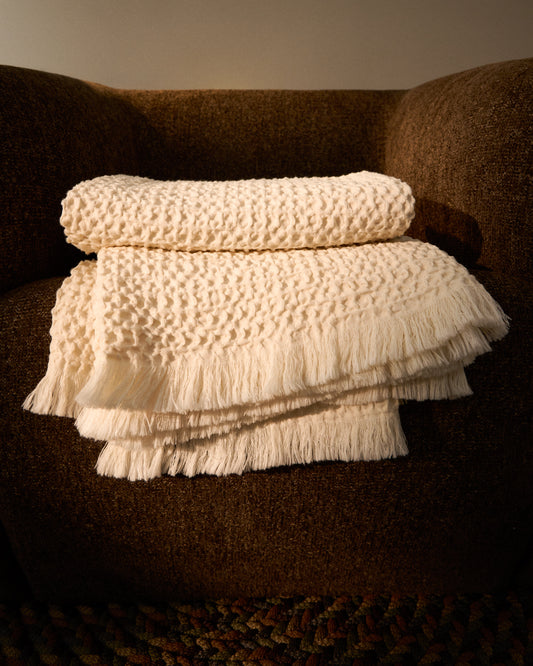 Couverture Nulina 100 % coton gaufré écru 130 x 170 cm
