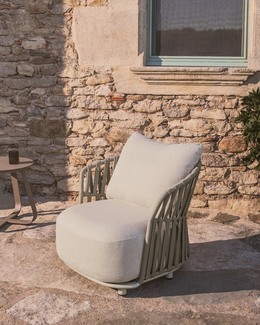 Fauteuil Osani en aluminium écru et corde taupe