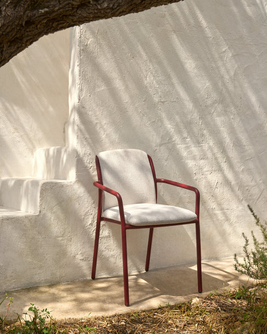 Chaise empilable d’extérieur Linosa en aluminium grenat avec coussin beige