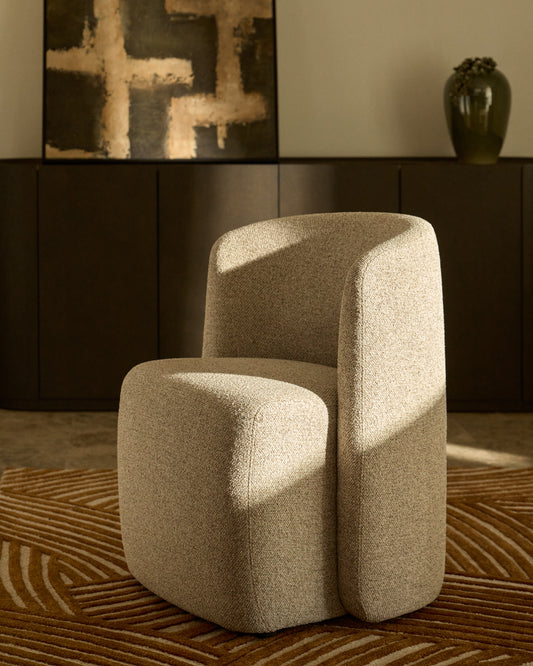 Corvena chair in beige chenille FSC Mix Credit