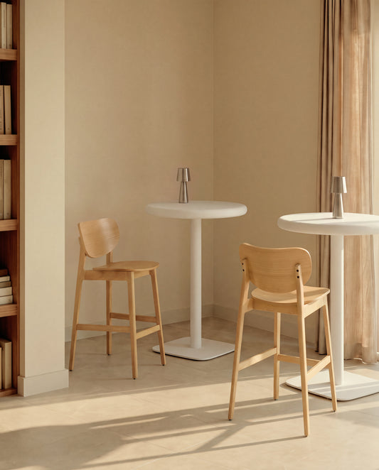 Ludara stool in oak veneer 65cm