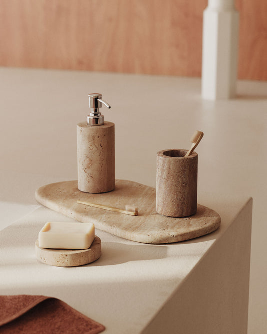 Porte brosse à dents Macre en travertin beige