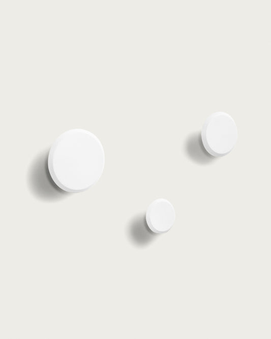 Lot Nadua de 3 patères en bois de hêtre couleur blanche