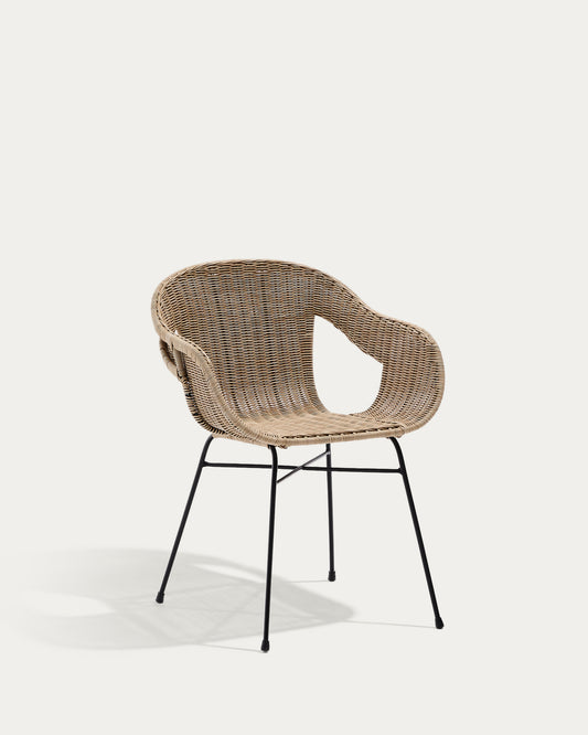 Chaise empilable Eltiera en rotin synthétique avec structure en acier noir
