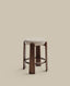 Tabouret Granite en tissu chenille beige et bois de frêne avec finition ton noyer FSC 100 % 65 cm