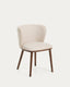 Chaise Ciselia en chenille épaisse beige et pieds en bois de frêne avec finition ton noyer FSC Mix Credit
