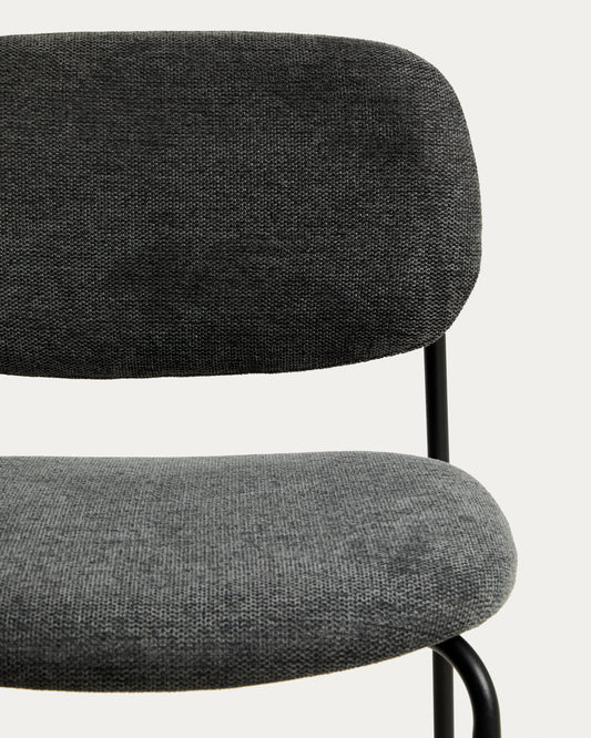 Tabouret empilable Meli en chenille grise et pieds en métal gris FSC Mix Credit 65 cm