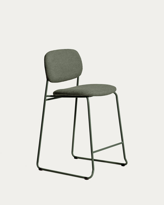 Tabouret empilable Meli en chenille verte et pieds en métal vert FSC Mix Credit 65 cm