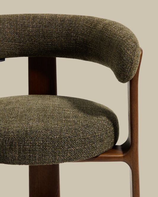 Granite stool with 3 legs in green chenille and solid ash wood with walnut finish FSC 100% 65cm. 
