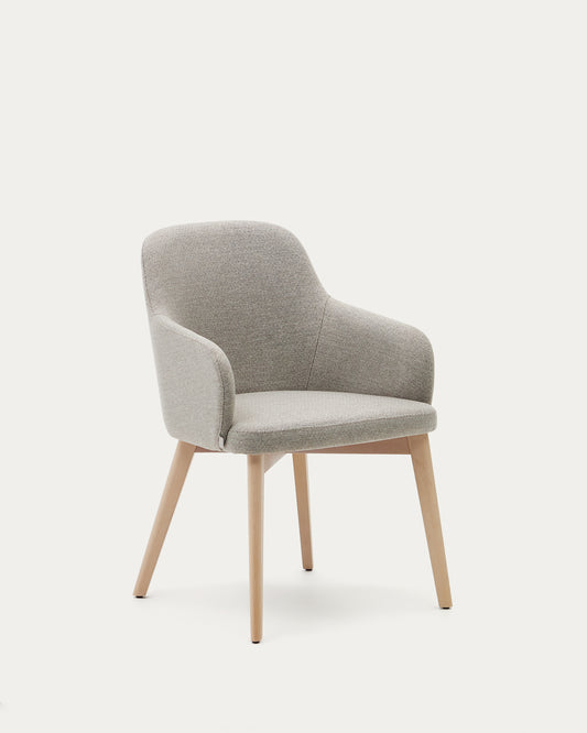 Chaise Nelida en tissu chenille marron et bois de hêtre, finition naturelle FSC 100 %