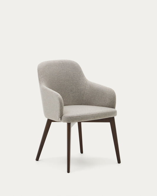 Chaise Nelida en tissu chenille marron et bois de hêtre, finition noyer FSC 100 %