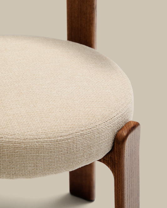 Granite chair in beige chenille and with solid ash wood in a walnut finish FSC 100%