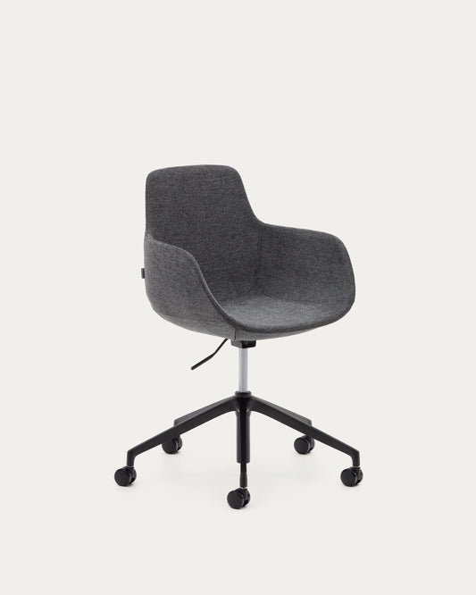 Chaise de bureau Tissiana gris foncé et aluminium avec finition noire.