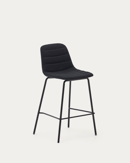 Tabouret  Zunilda en chenille noir  et acier avec finition noir mat hauteur 65 cm FSC 100%