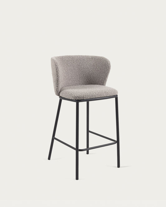Tabouret Ciselia en bouclette gris clair et pieds en acier noir hauteur 65 cm FSC Mix Credit