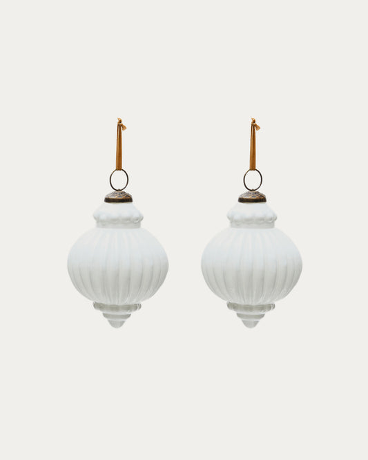 Irlo set of 2 Christmas baubles made of white recycled glass, Ø 10 cm