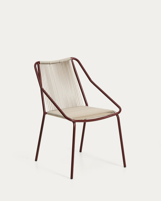 Chaise empilable d’extérieur Zivia en corde écrue et acier galvanisé grenat