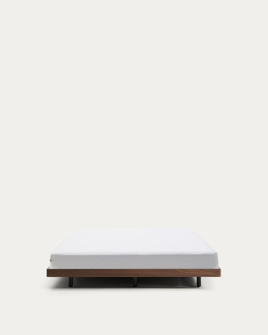 Base Norlen en placage de noyer avec finition foncée pour matelas de 160 x 200 cm FSC Mix Credit