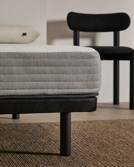 Under base upholstered with 3D fabric for 150 x 190cm mattress