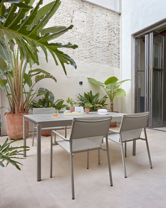 Table extensible d'extérieur Zaltana en aluminium  finition gris clair 140 (200) x 90 cm