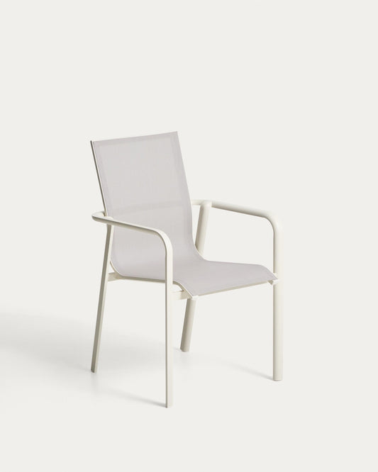 Chaise empilable d’extérieur Canea en textilène beige et aluminium écru