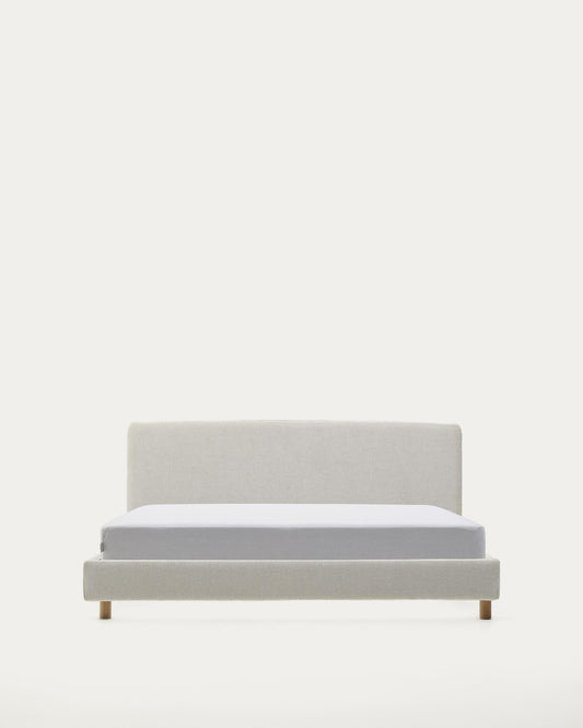 Cadre de lit déhoussable Valma en tissu chenille perle avec pieds en bois de hêtre pour lit de 160 x 200 cm.