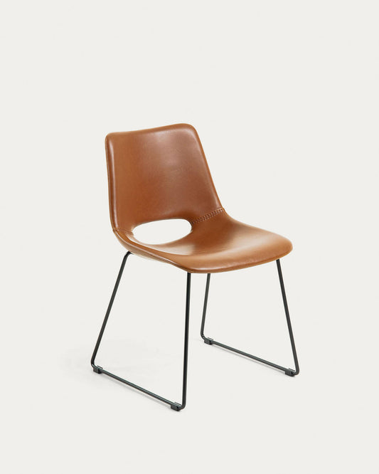 Chaise Zahara en polyuréthane marron et pieds en acier finition noire FSC 100%