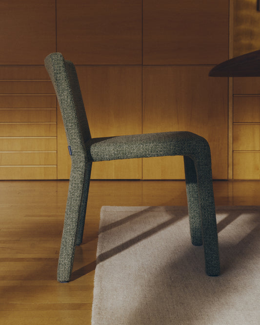 Chaise empilable Loria en chenille verte FSC 100%