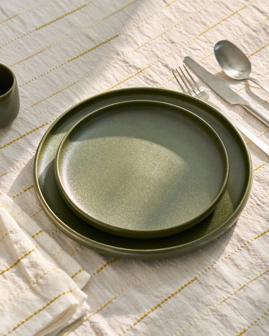 Uilo green ceramic dessert plate