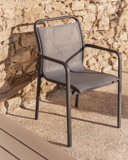 Chaise empilable d’extérieur Luri en aluminium graphite et textilène gris