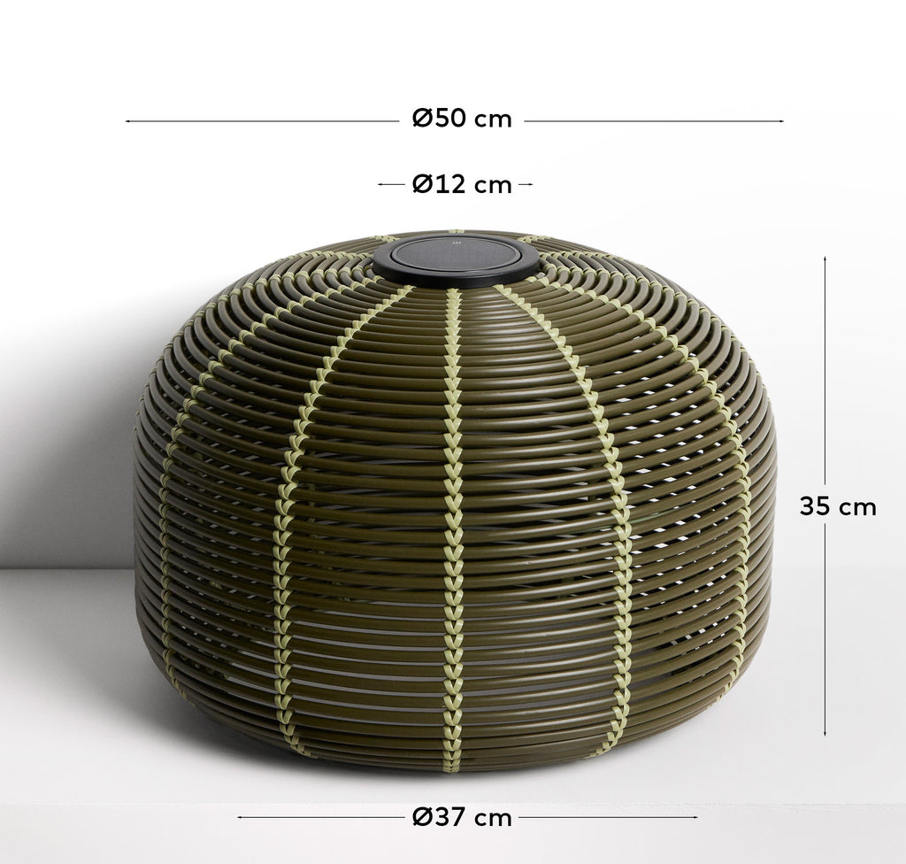 Garoina outdoor solar LED table lamp in green synthetic rattan Ø50cm