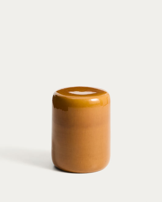 Table auxiliaire d’extérieur Mesquida en céramique avec finition moutarde dépolie Ø 35 cm