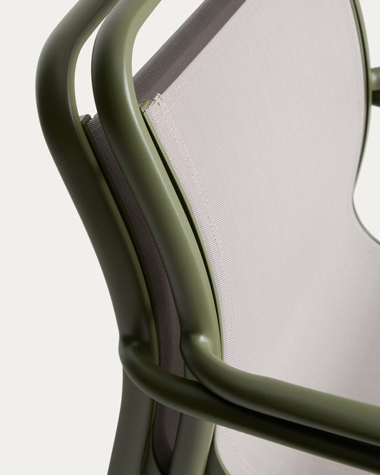 Ensemble table extensible Brela en aluminium vert et 6 chaises empilables Luri en aluminium vert et textilène beige 205 (287) x 100 cm