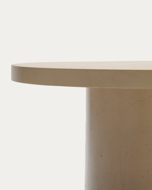 Ensemble table Aiguablava en ciment beige Ø 120 cm et 4 chaises Nina en bois d’acacia FSC 100 % et corde écrue