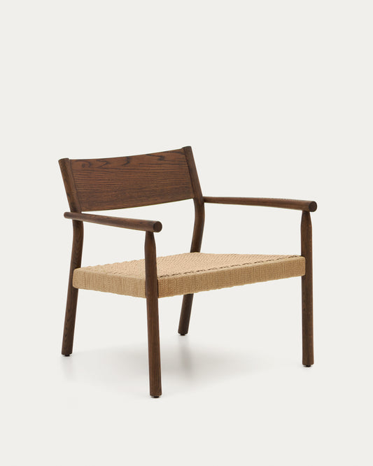 Fauteuil Yalia en bois de chêne massif avec finition noyer et assise en corde de papier FSC Mix Credit