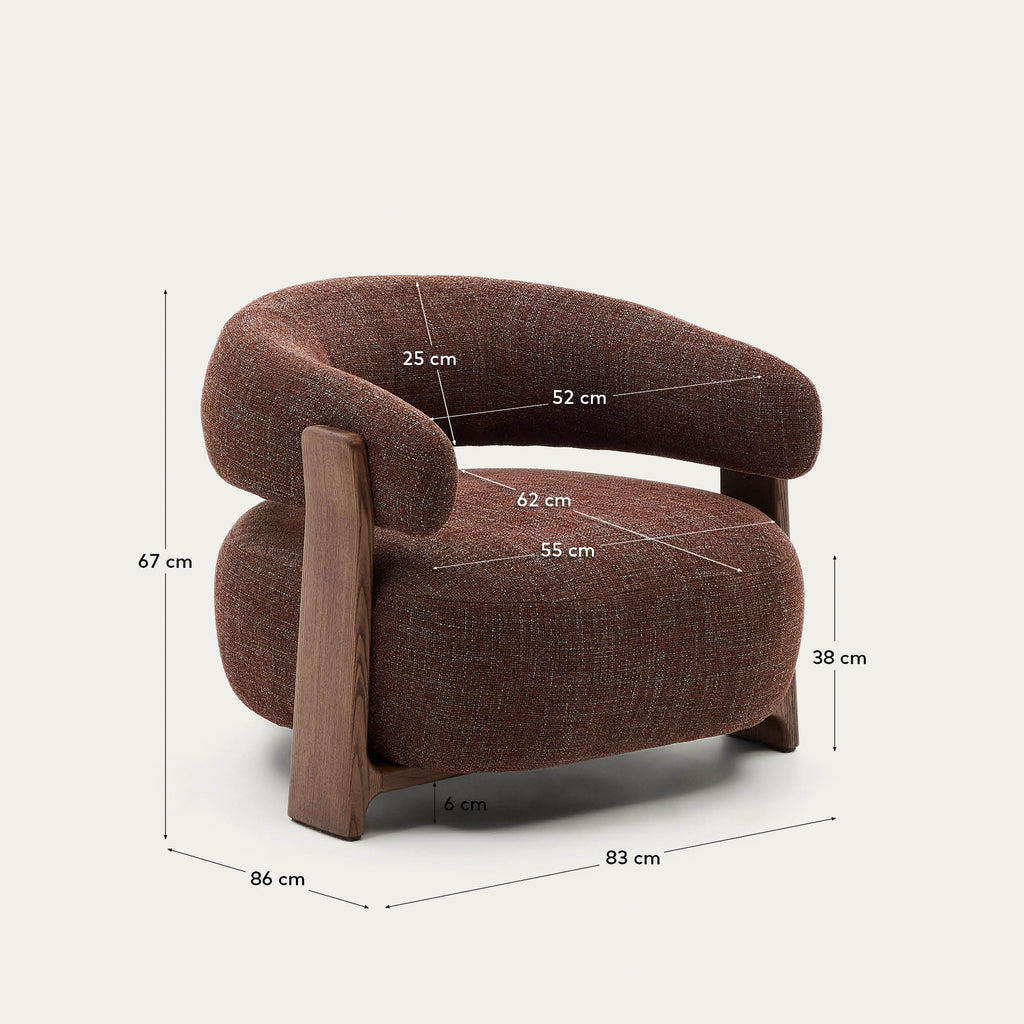 Fauteuil Granite version ignifugée en chenille marron et bois de frêne avec finition ton noyer FSC 100 %